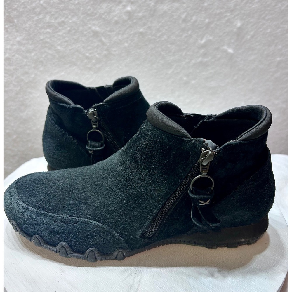 Skechers Relaxed Fit Black Suede Ankle Boots 49590 Air Cooled Memory Foam 8